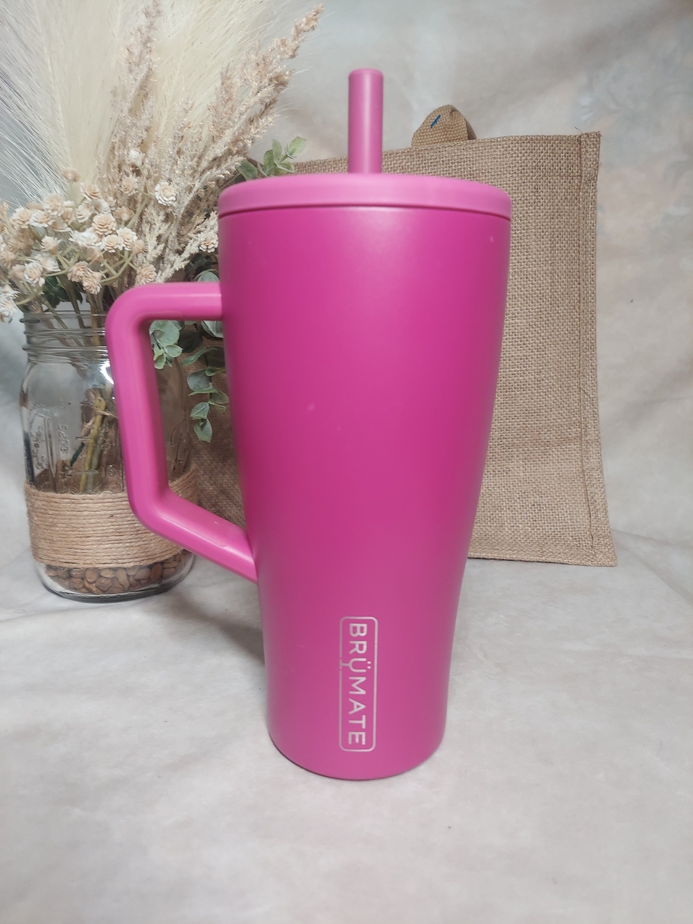 BrüMate Era 30 oz Tumbler Dragon Fruit Discontinued Pink Color Matching Lid EUC